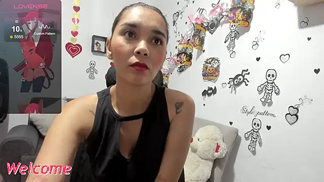 Snapshot of anastasia_tuya chatting on 26, 10, 2025 anastasia tuya online show from 26, 10, 2025