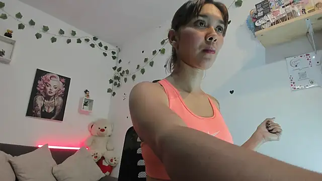 Snapshot of anastasia_tuya chatting on 17, 2, 2026 anastasia tuya online show from 17, 2, 2026