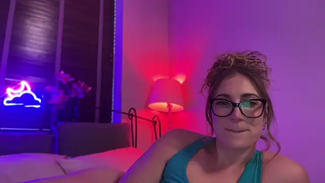 Snapshot of MistresssX chatting on 1, 10, 2025 MistresssX online show from 1, 10, 2025