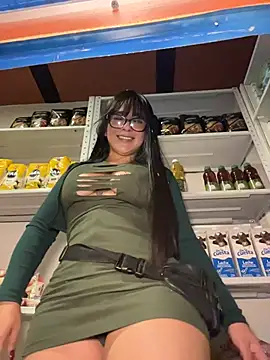 AlanaRouss online show from 4, 6, 2026