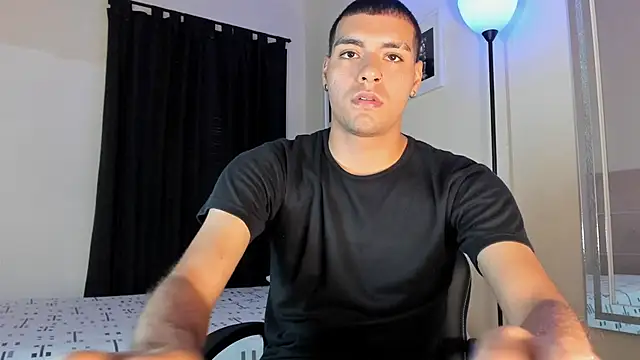 Snapshot of TeamPorn_19 chatting on 29, 10, 2025 TeamPorn 19 online show from 29, 10, 2025