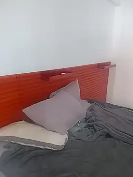 kendrafarq online show from 6, 1, 2026