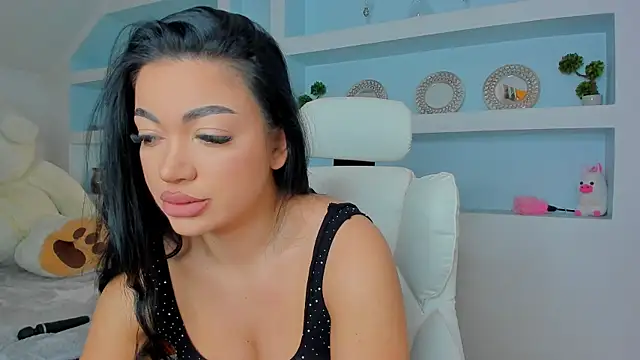 Snapshot of juicyjulie_ chatting on 11, 10, 2025 juicyjulie  online show from 11, 10, 2025