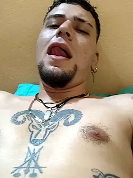 Snapshot of Juuaanp3 chatting on 14, 12, 2025 Juuaanp3 online show from 14, 12, 2025