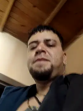 Snapshot of Juuaanp3 chatting on 15, 12, 2025 Juuaanp3 online show from 15, 12, 2025