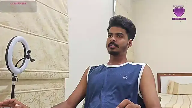 Snapshot of mrbuddy85 chatting on 30, 9, 2025 mrbuddy85 online show from 30, 9, 2025