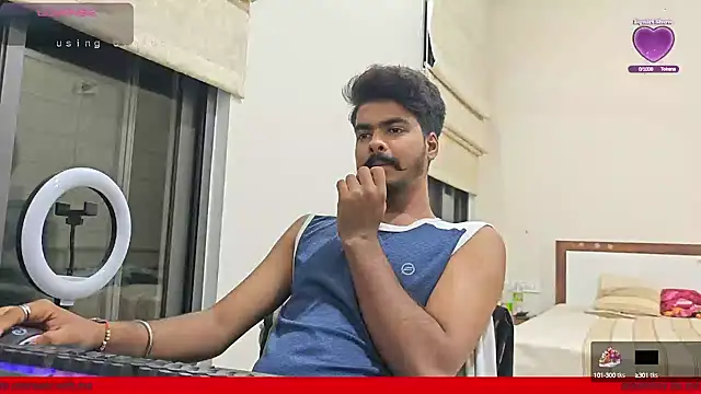 Snapshot of mrbuddy85 chatting on 10, 10, 2025 mrbuddy85 online show from 10, 10, 2025