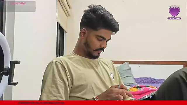 Snapshot of mrbuddy85 chatting on 4, 11, 2025 mrbuddy85 online show from 4, 11, 2025