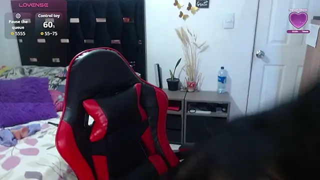 BasmaHernandez online show from 24, 10, 2025