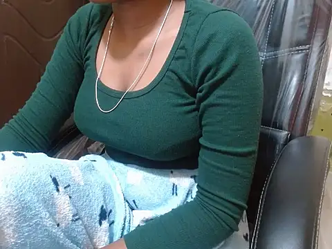 Snapshot of shallyji chatting on 30, 10, 2025 shallyji online show from 30, 10, 2025