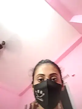 Snapshot of roshni19 chatting on 1, 11, 2025 roshni19 online show from 1, 11, 2025