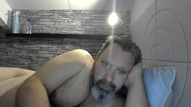 Snapshot of BigMan738@xh chatting on 22, 6, 2026 BigMan738xh online show from 22, 6, 2026