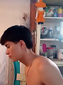 Snapshot of LUISSLEONN0958 chatting on 26, 9, 2025 LUISSLEONN0958 online show from 26, 9, 2025