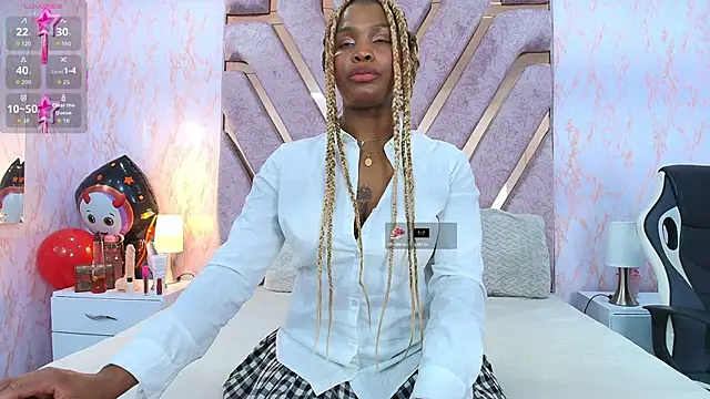 Snapshot of ArianaBeake chatting on 31, 10, 2025 ArianaBeake online show from 31, 10, 2025