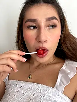 Snapshot of Isa_Villamarin chatting on 23, 9, 2025 Isa Villamarin online show from 23, 9, 2025