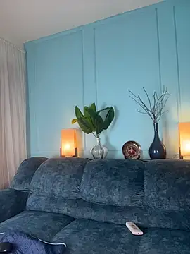 Leo Savage  online show from 9, 3, 2026