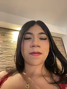 Snapshot of LiaSaenz27 chatting on 12, 10, 2025 LiaSaenz27 online show from 12, 10, 2025