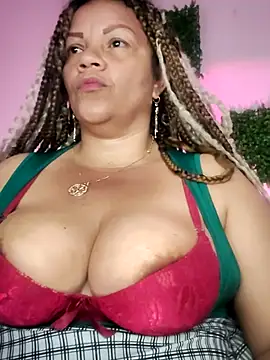 Snapshot of Eva_Luxei chatting on 8, 2, 2026 Eva Luxei online show from 8, 2, 2026