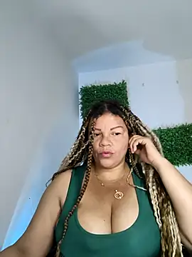 Snapshot of Eva_Luxei chatting on 19, 2, 2026 Eva Luxei online show from 19, 2, 2026