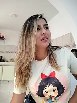 Snapshot of CelestePrince2 chatting on 14, 10, 2025 CelestePrince2 online show from 14, 10, 2025