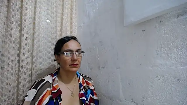 gabbyparker  online show from 31, 10, 2025