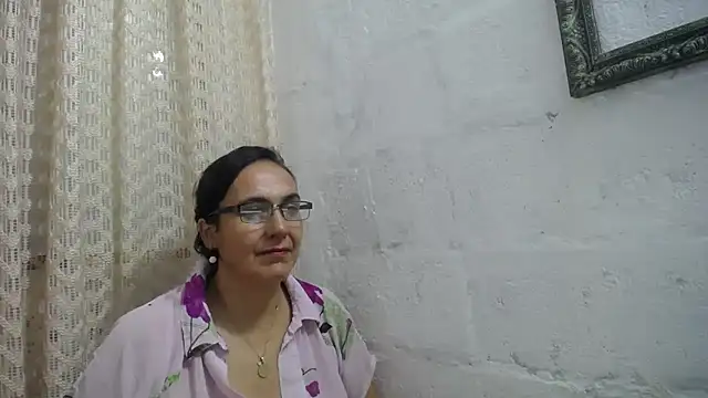 Snapshot of gabbyparker_ chatting on 8, 2, 2026 gabbyparker online show from 8, 2, 2026