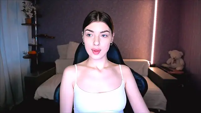 Dianaa Lee0 online show from 1, 6, 2026