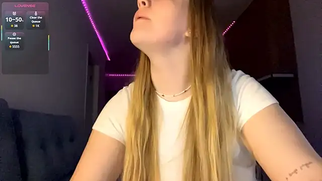 PandaFluff online show from 31, 3, 2026