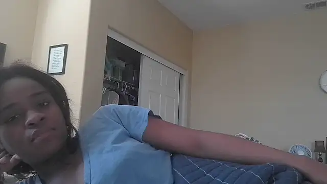 Marlowlovee online show from 10, 7, 2026