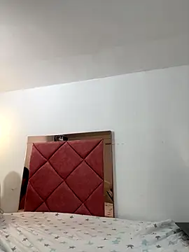 emma hot2006 online show from 8, 11, 2025