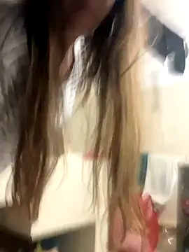 emma hot2006 online show from 4, 12, 2025