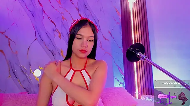 Emmiicute online show from 28, 11, 2025