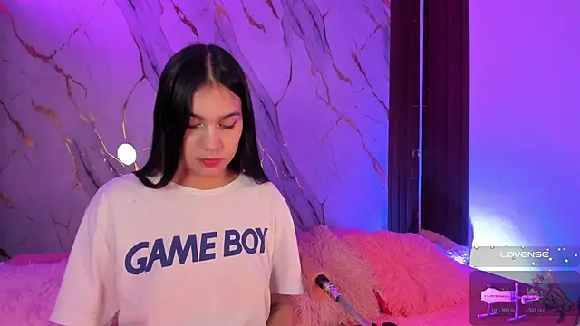 Emmiicute online show from 20, 12, 2025