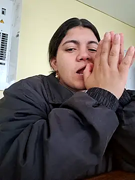 Snapshot of Velvet_24 chatting on 16, 11, 2025 Velvet 24 online show from 16, 11, 2025