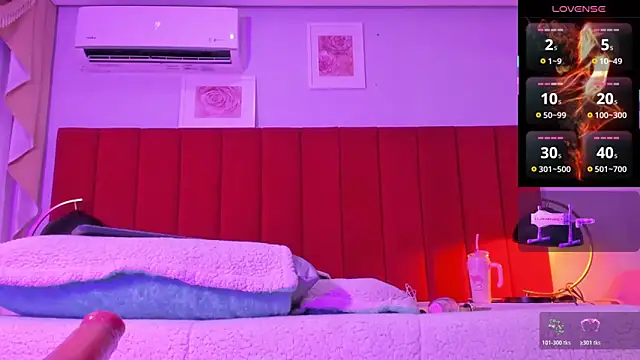 eimy jones  online show from 29, 11, 2025