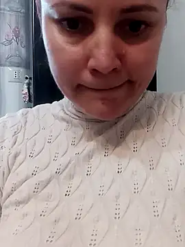 Snapshot of Cassandrina1 chatting on 17, 10, 2025 Cassandrina1 online show from 17, 10, 2025