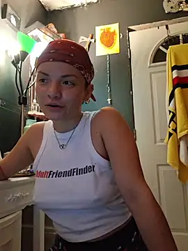 Snapshot of RicaSuave_69 chatting on 20, 5, 2026 RicaSuave 69 online show from 20, 5, 2026