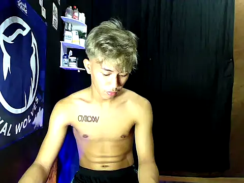 naughtyboyloy 0 online show from 9, 11, 2025