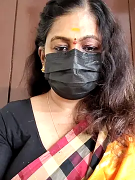 Snapshot of Sweetie_swetha37 chatting on 28, 9, 2025 Sweetie swetha37 online show from 28, 9, 2025