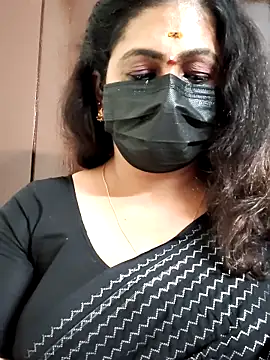 Snapshot of Sweetie_swetha37 chatting on 30, 9, 2025 Sweetie swetha37 online show from 30, 9, 2025