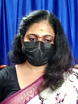 Snapshot of Sweetie_swetha37 chatting on 26, 10, 2025 Sweetie swetha37 online show from 26, 10, 2025