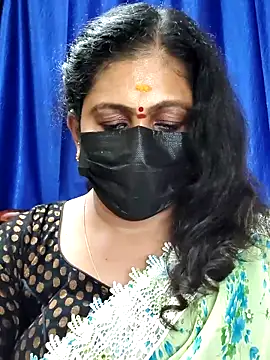 Snapshot of Sweetie_swetha37 chatting on 29, 10, 2025 Sweetie swetha37 online show from 29, 10, 2025