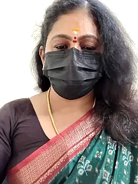 Snapshot of Sweetie_swetha37 chatting on 12, 11, 2025 Sweetie swetha37 online show from 12, 11, 2025