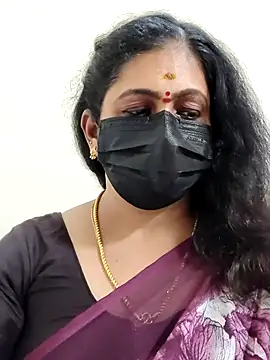 Snapshot of Sweetie_swetha37 chatting on 14, 11, 2025 Sweetie swetha37 online show from 14, 11, 2025