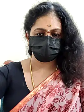 Snapshot of Sweetie_swetha37 chatting on 18, 11, 2025 Sweetie swetha37 online show from 18, 11, 2025