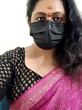 Snapshot of Sweetie_swetha37 chatting on 3, 12, 2025 Sweetie swetha37 online show from 3, 12, 2025