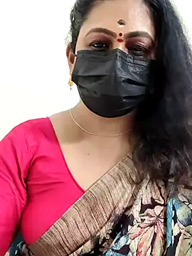 Snapshot of Sweetie_swetha37 chatting on 17, 12, 2025 Sweetie swetha37 online show from 17, 12, 2025