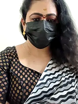 Snapshot of Sweetie_swetha37 chatting on 20, 12, 2025 Sweetie swetha37 online show from 20, 12, 2025