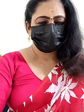 Snapshot of Sweetie_swetha37 chatting on 7, 1, 2026 Sweetie swetha37 online show from 7, 1, 2026