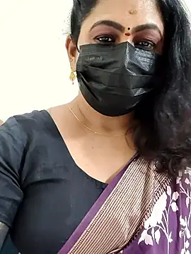 Snapshot of Sweetie_swetha37 chatting on 13, 1, 2026 Sweetie swetha37 online show from 13, 1, 2026